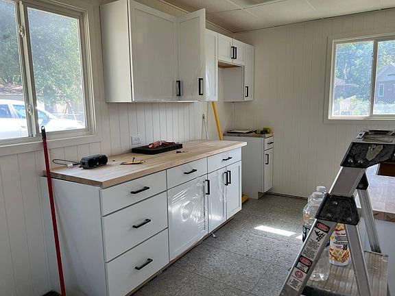 5th image of 4160 Dunn Ave