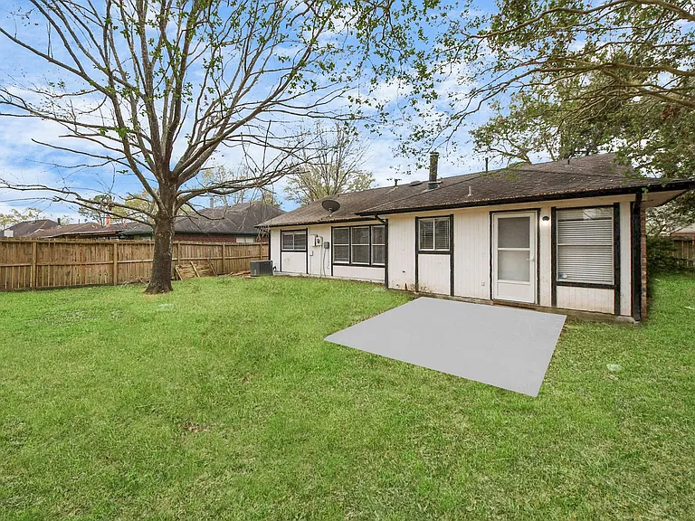 4915 Pecan Grove Dr — Photo 29