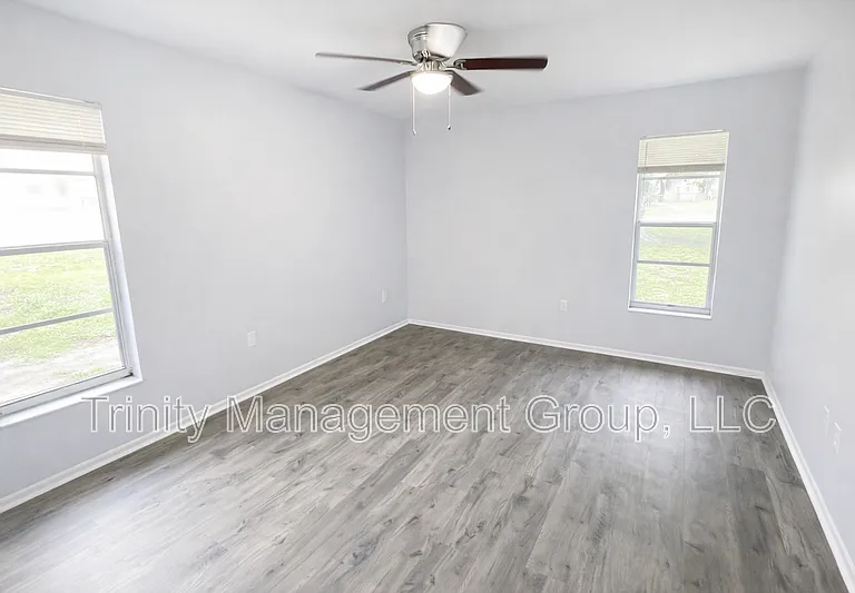 3041 Hoban Ave — Photo 12