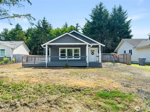 882 Vagabond Avenue SW, Ocean Shores, WA 98569