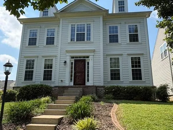 1201 Hearthstone Dr, Fredericksburg, VA 22401