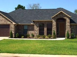 2080 Yasmeen Cir, Flint, TX 75762