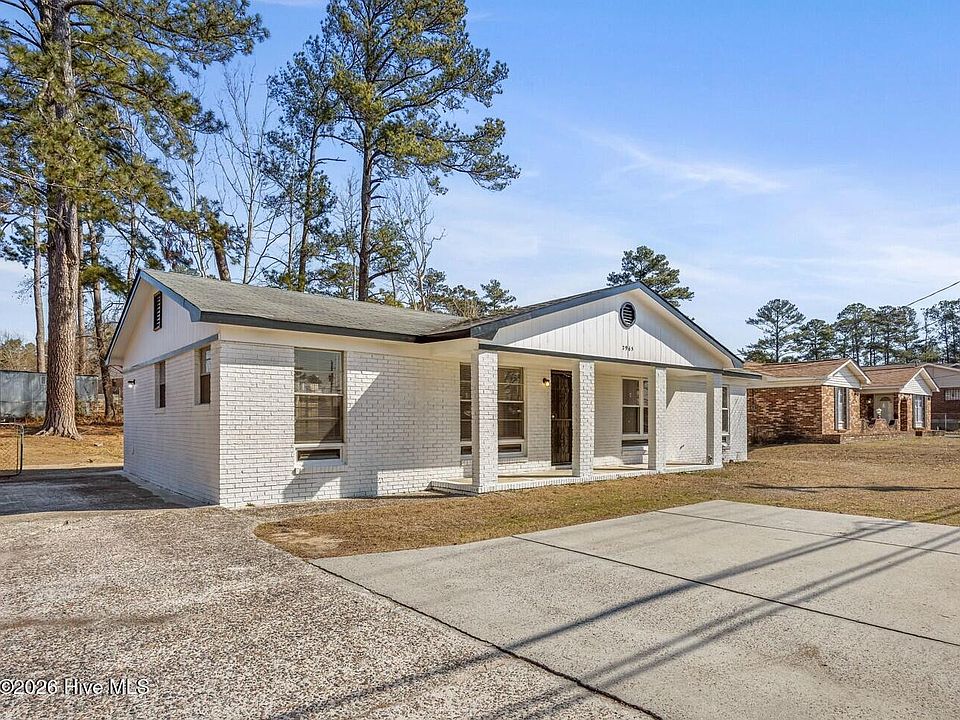 1st image of 2965 Meadowbrook Drive