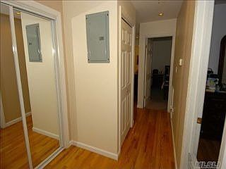 3rd image of 8 Meadow Haven Ln