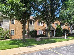 2515 Longwood Dr APT 103, Highland, IN 46322