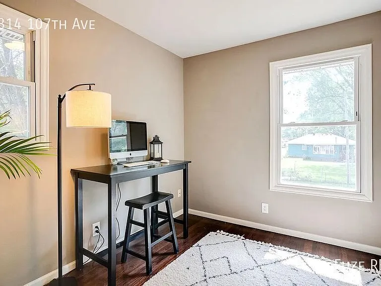 314 107th Ave NE — Photo 11