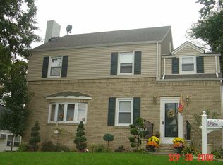 2742 Larchmont Rd, Union, NJ 07083