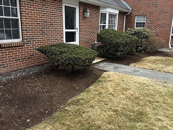3rd image of 51 Claire Dr #51