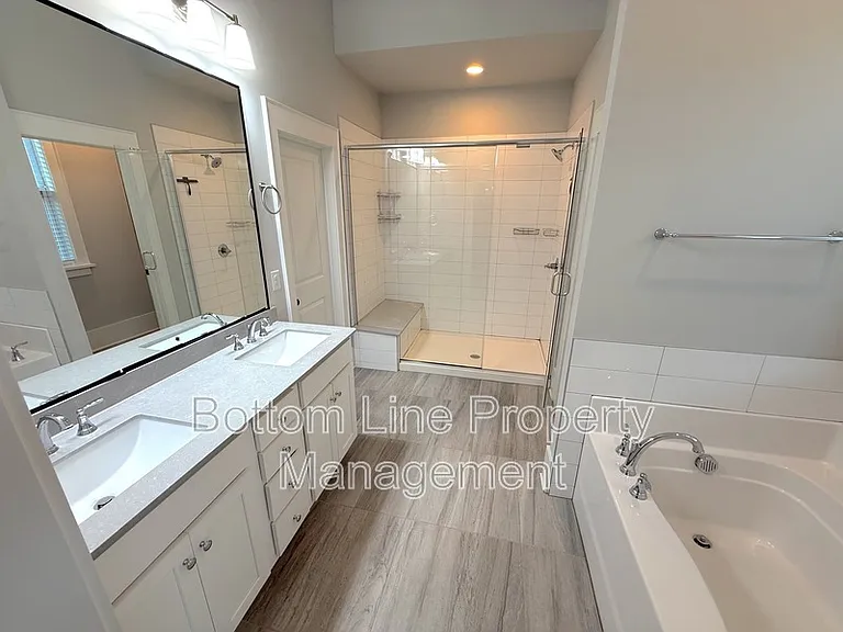 5218 Kelly St — Photo 22