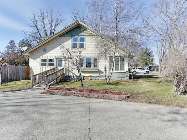 201 S 10th Street, Black River Falls, WI 54615