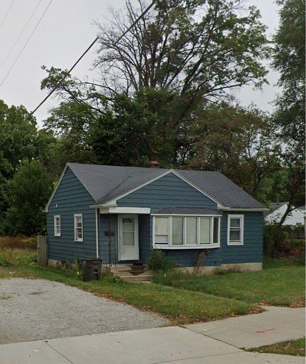 1st image of 1919 McKinnie Ave