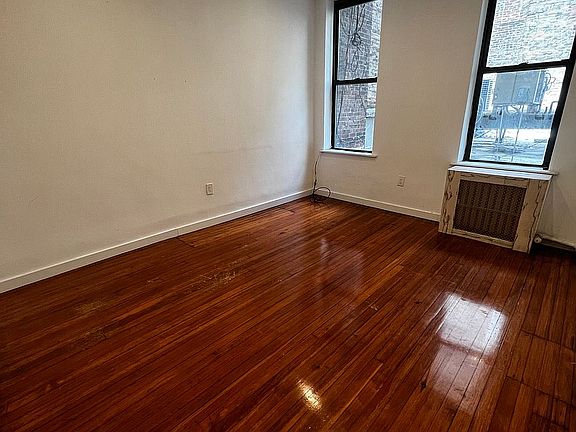5th image of 1376 3rd Ave #3B
