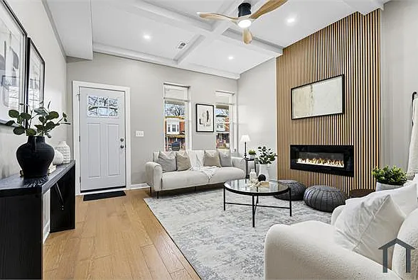 2906 Clifton Ave — Photo 3