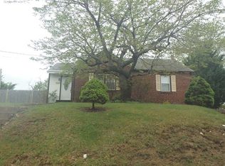 2702 Finley St, Silver Spring, MD 20902