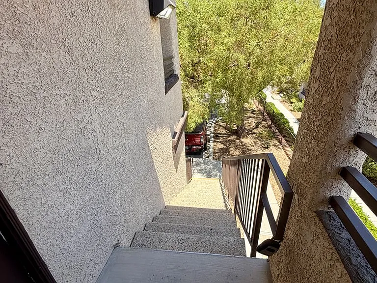 2291 W Horizon Ridge Pkwy #6231 — Photo 2