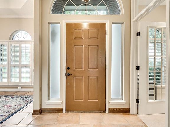 3rd image of 7705 Orly Ct