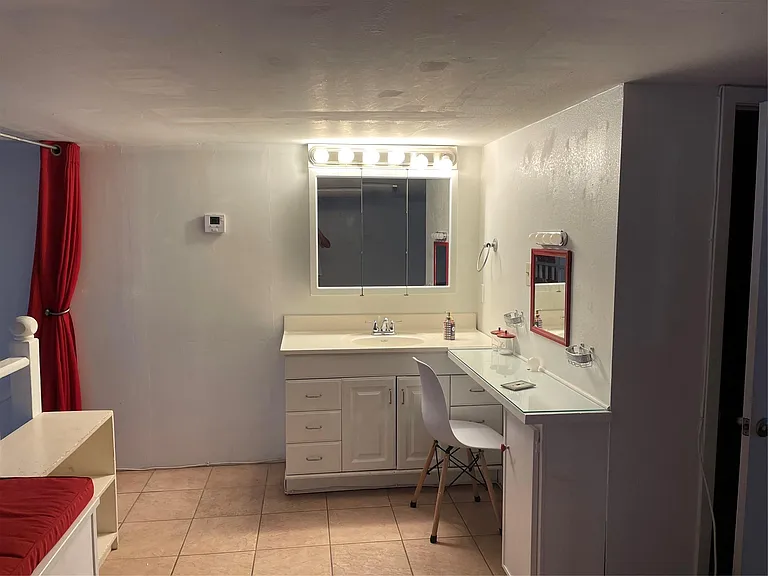 2116 Strand St #206 — Photo 9