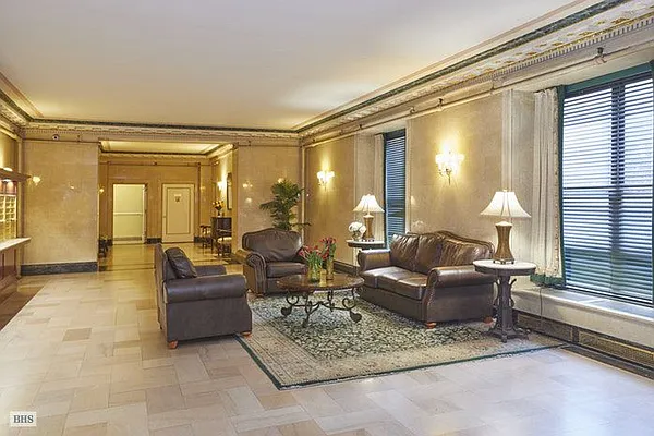 Rented by Brown Harris Stevens | media 45