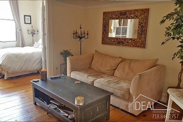 1st image of 191A Court St #1