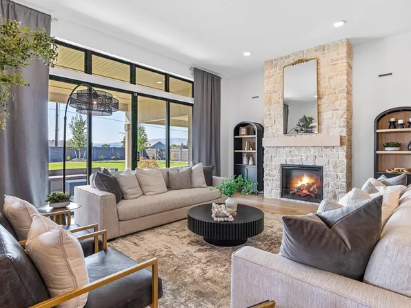 12814 Blackfoot Dr, Pasco, WA 99301