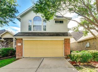10235 Middleglen Ln, Houston, TX 77034