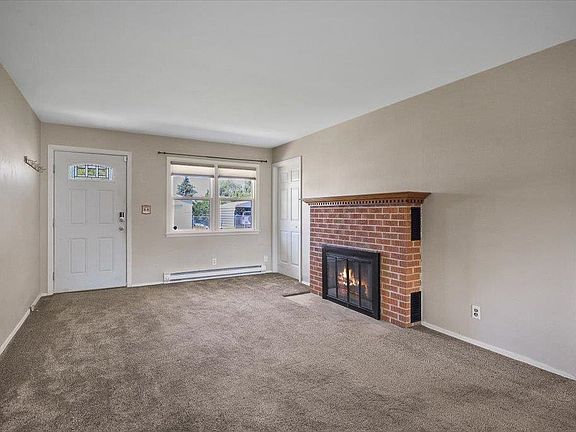 5th image of 9522 E Valleyway Ave