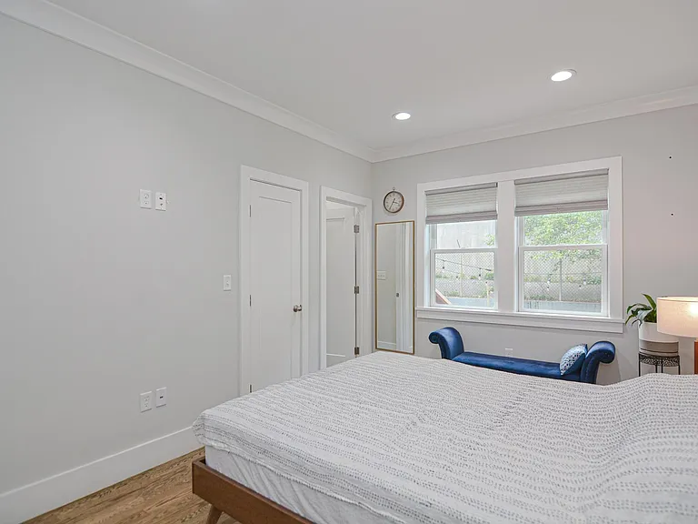 10 Grant St #1 — Photo 40