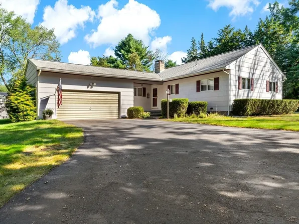 103 Slater St, Attleboro, MA 02703