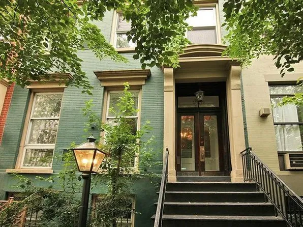 328 E. 30th Street image 1 of 11