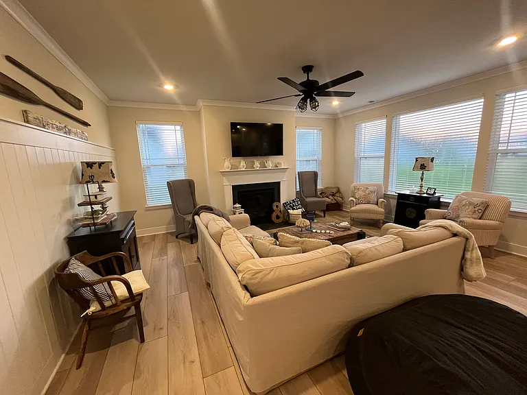 32809 Round Rock Beach Cir — Photo 14