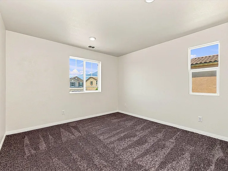 5577 Bella Way — Photo 17