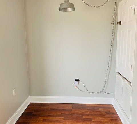5th image of 3228 N Turnbull Dr