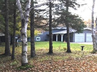 2714 Minneapolis St, Sault Sainte Marie, MI 49783