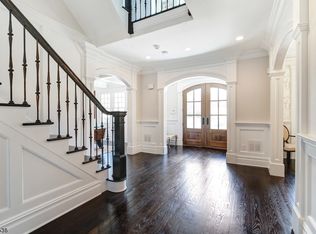 22 Wordsworth Rd, Short Hills, NJ 07078