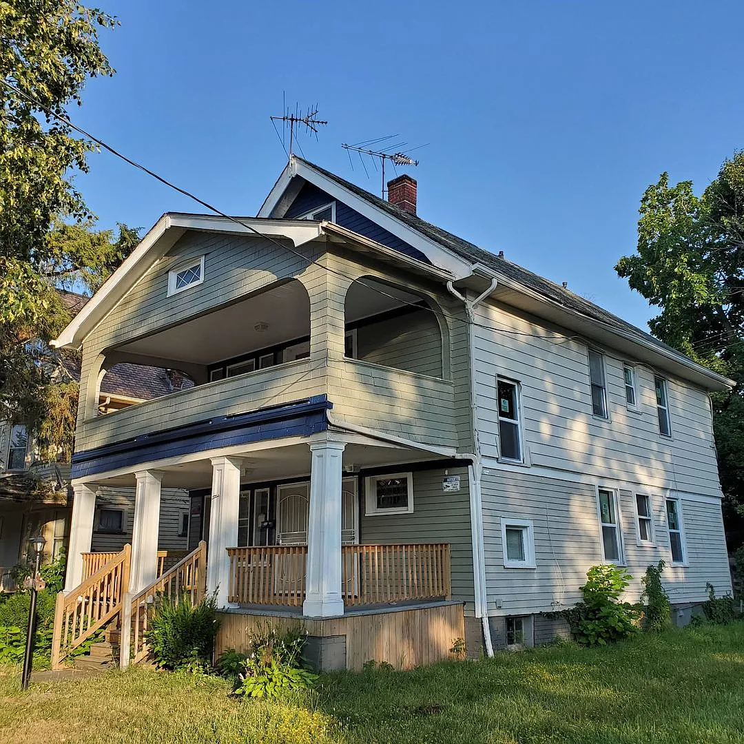 12098 Chesterfield Ave — Photo 4