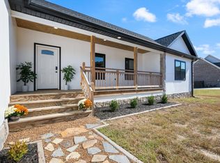 50 Sonoma Dr, Fayetteville, TN 37334