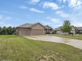 5603 NW 3rd Ct, Des Moines, IA 50313