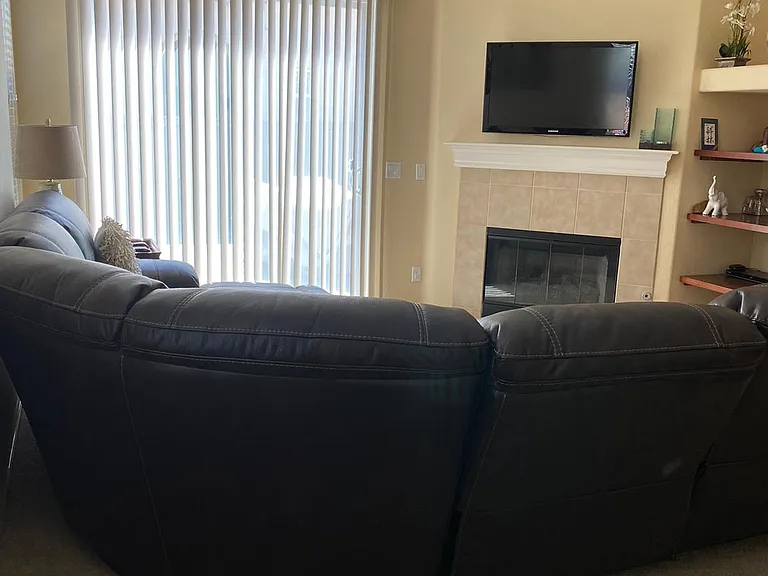 2136 Copper Leaf Ct — Photo 9