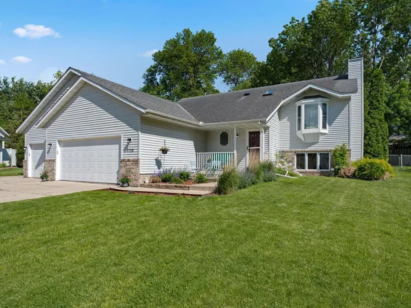 1715 Greenwood Pl NE, Owatonna, MN 55060