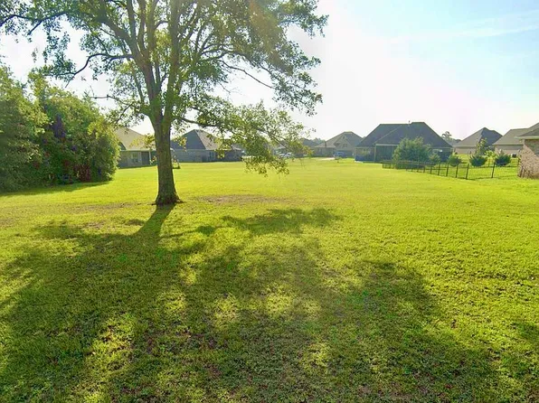 Fairway Dr, Foley, AL 36535