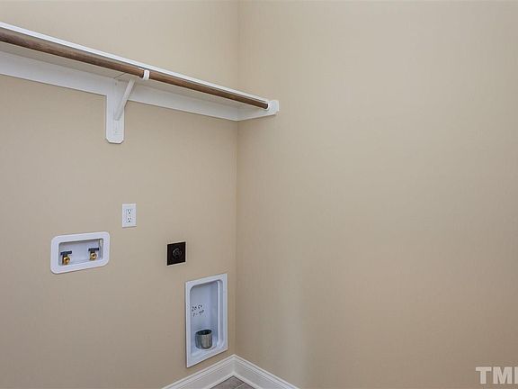 5th image of 1113 Liberty St