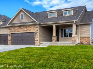 365 NE Fox Run Trl, Waukee, IA 50263