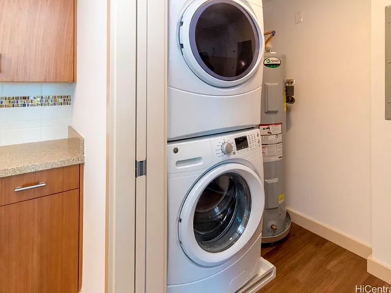 555 South St #2105 — Photo 12