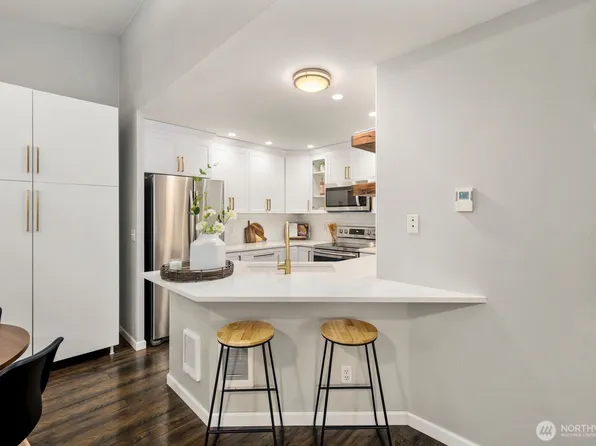 9210 Market Place #P203, Lake Stevens, WA 98258