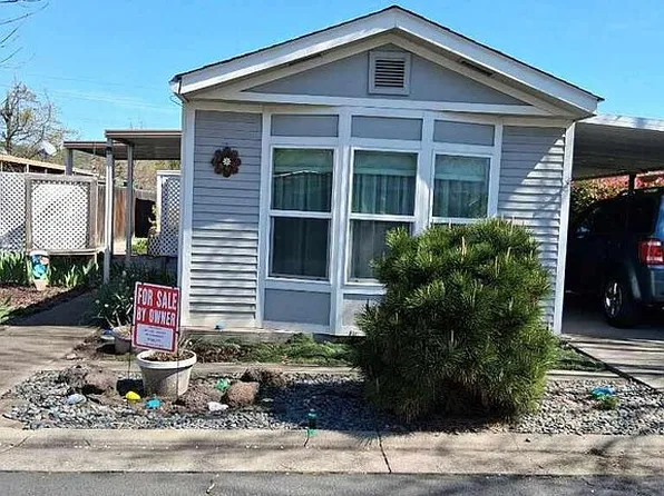 4624 S Pacific Hwy Unit 25, Phoenix, OR 97535