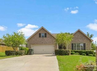 6776 Barnwood Dr, Milton, FL 32570