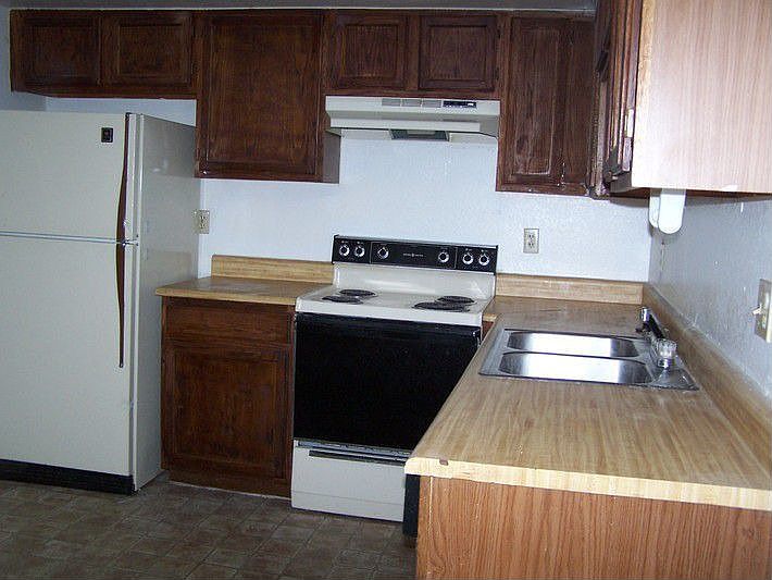 1st image of 6133 E Glencove St APT 3