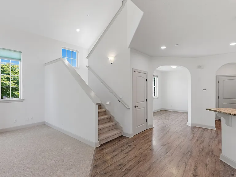 10616 SW Lisbon St — Photo 8