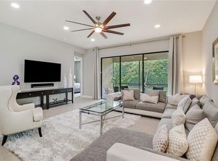 13674 Mandarin Cir, Naples, FL 34109