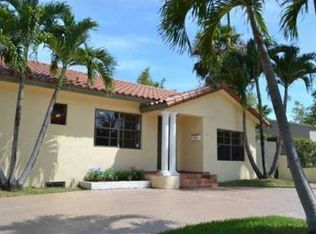 1460 Marseille Dr, Miami Beach, FL 33141